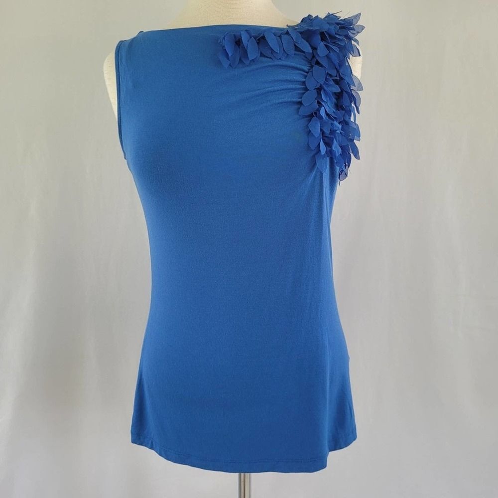 Anne Klein Blue Sleeveless Boat Neck Tank with Dimensional Shoulder Detail SZ M - Picture 3 of 11